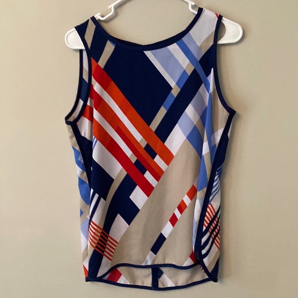 Light tank perfect for summer